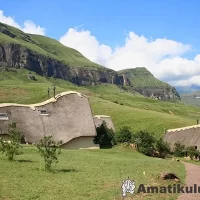 View from Didima Camp – breathtaking Drakensberg mountain scenery in KwaZulu-Natal, ideal for nature lovers and photographers